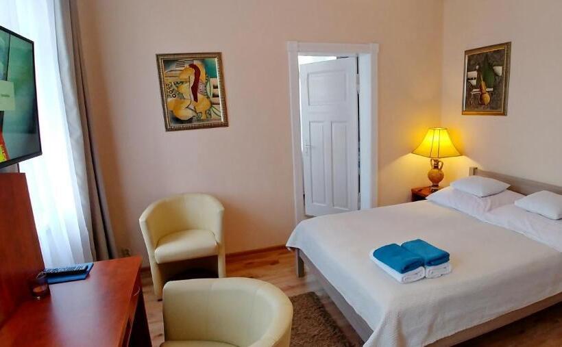 חדר קלאסי לשלושה, Bursztynowa Przy Morzu   1 Minuta Do Plaży