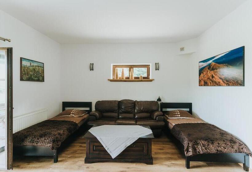 标准间带阳台, Grzechowisko