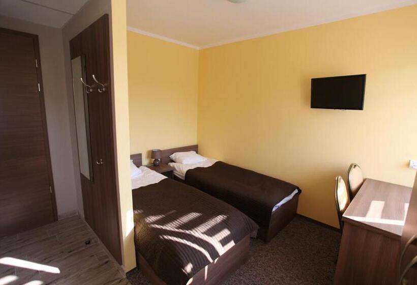 패밀리 룸, Ik A2