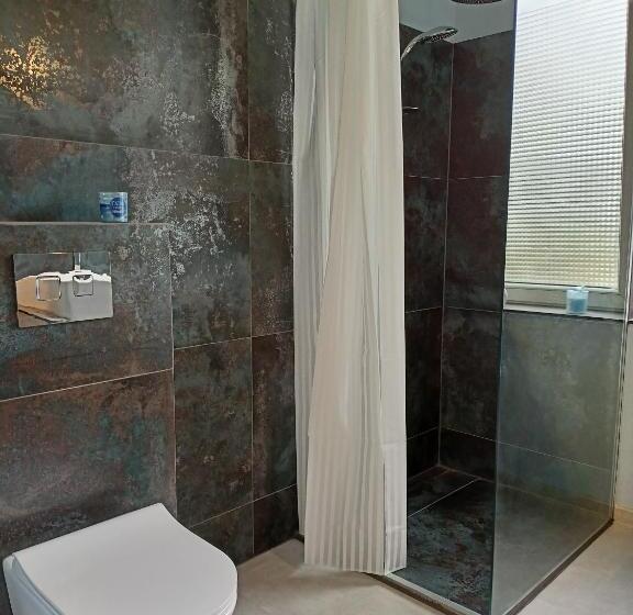 Апартаменты 1 Спальня, Ik Corner