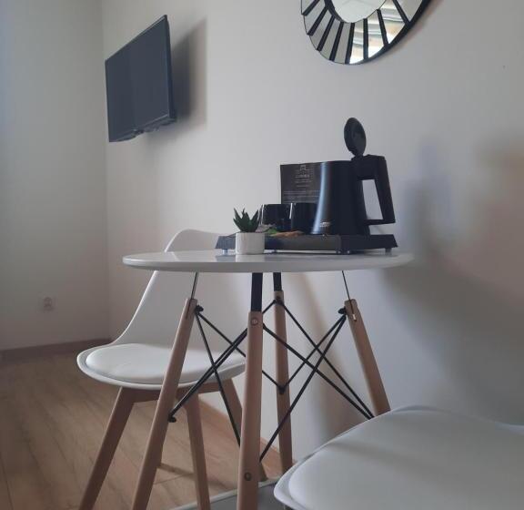 Номер Стандарт Индивидуальный, Ik Corner