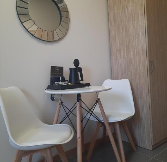 Номер Стандарт Индивидуальный, Ik Corner