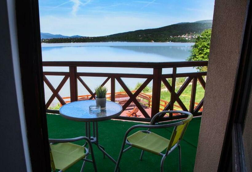 レイクビューデラックスルーム, O.w. Lazur Nad Jeziorem