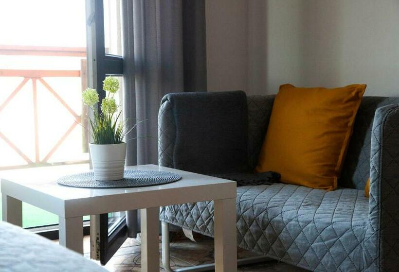 レイクビューデラックスルーム, O.w. Lazur Nad Jeziorem