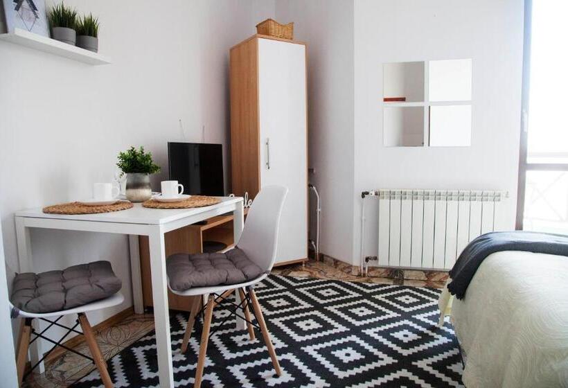 レイクビューデラックスルーム, O.w. Lazur Nad Jeziorem