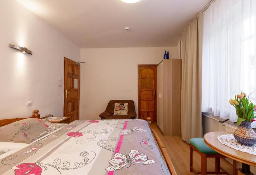 غرفة ديلوكس سرير كينج, Topaz