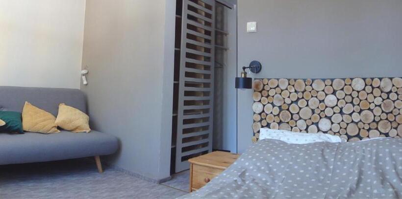 اتاق لوکس, Willa Halinówka