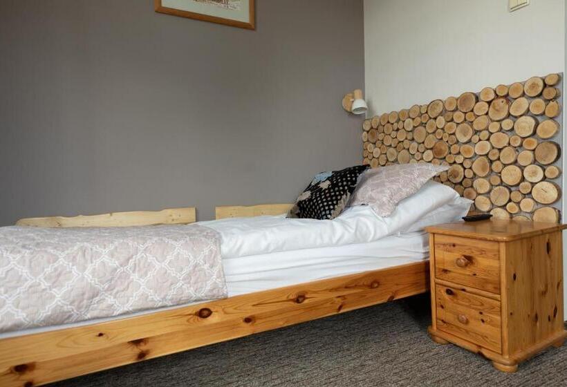 استودیو استاندارد با بالکن, Willa Halinówka