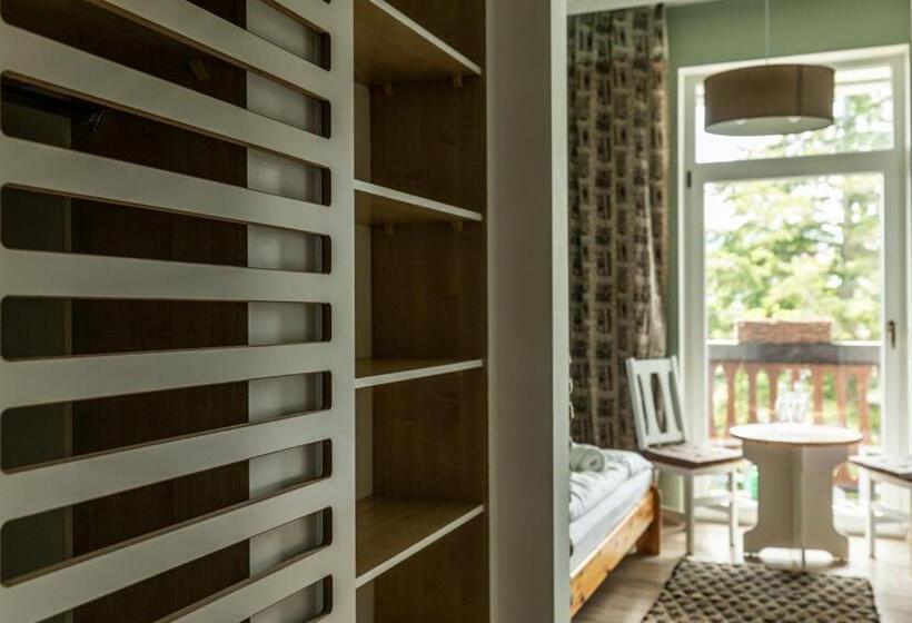 اتاق استاندارد با بالکن, Willa Halinówka