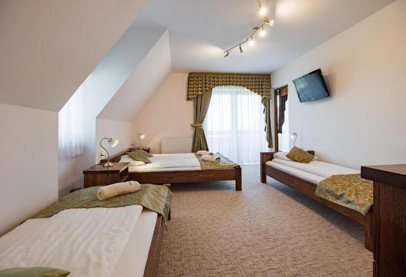 Люкс 2 Спальни, Willa Szmaragd   śniadania   Zniżki Na Termy   Sauna   Bilard   Stoki Narciarskie