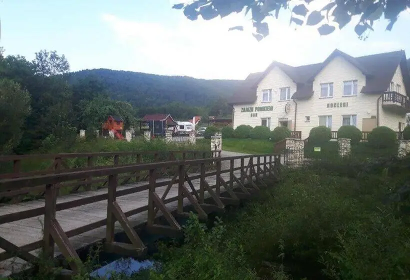 キングサイズベッドのスタンダードルーム, Zajazd Ponikiew   Noclegi Wadowice