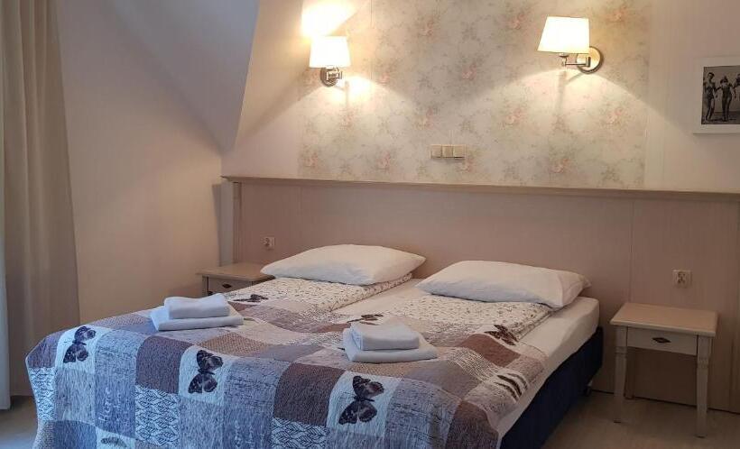 Номер Стандарт с Балконом, Ow Krakus I Pokoje I Domki