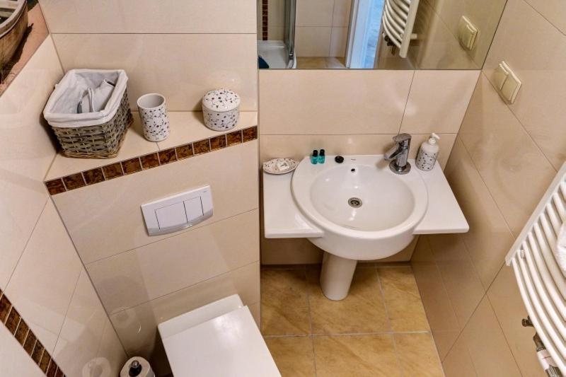 Семейный Номер, Ow Krakus I Pokoje I Domki