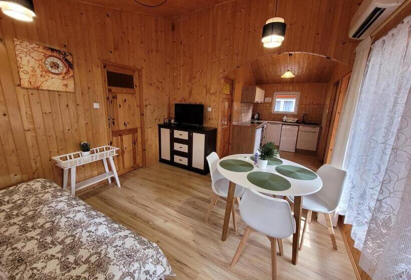 Бунгало Стандарт 2 Спальни, Ow Krakus I Pokoje I Domki