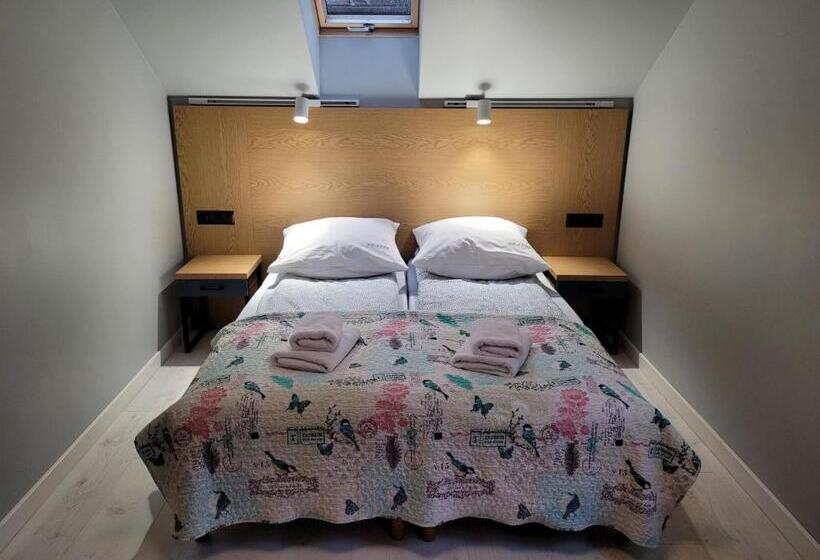 Апартаменты 1 Спальня, Ow Krakus I Pokoje I Domki