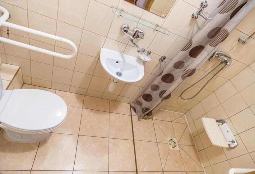 חדר סטנדרט יחיד מותאם לאדם עם מוגבלויות, Dobre Miejsce Dom Rekolekcyjny