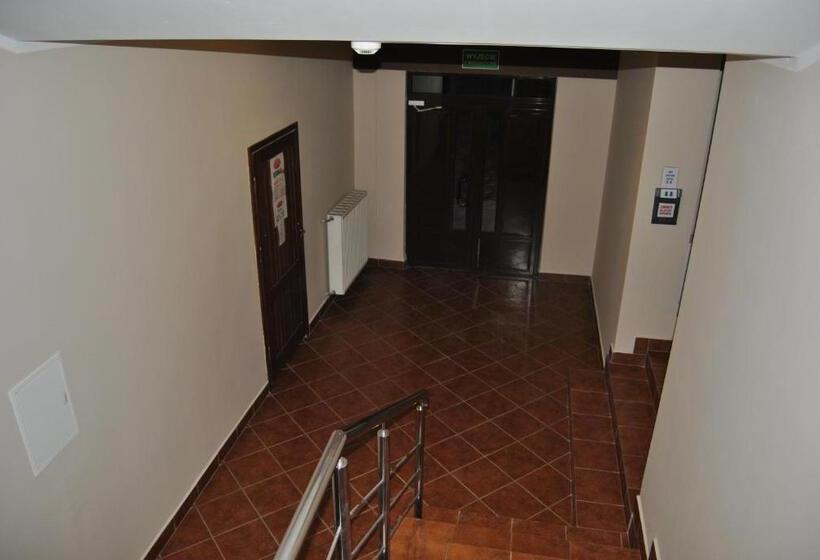 اتاق استاندارد سه نفره, Gościniec