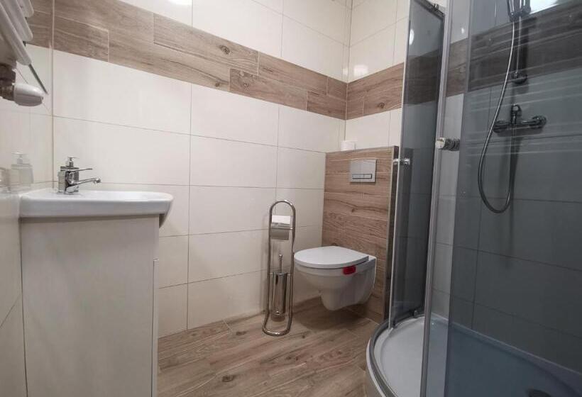 4인용 스탠다드 룸, Dask Resort