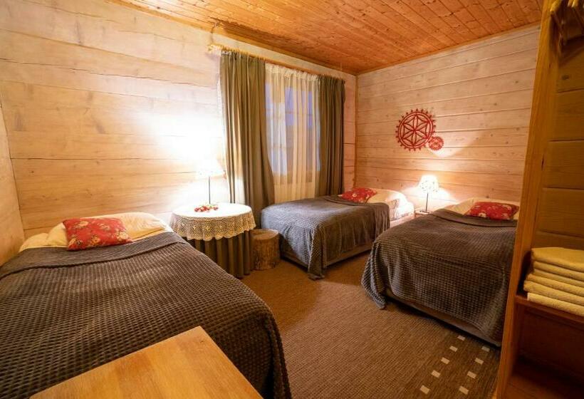 اتاق استاندارد سه نفره, Gościniec Dębowa Gazdówka