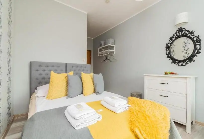 Classic room with balcony, Monika Ii