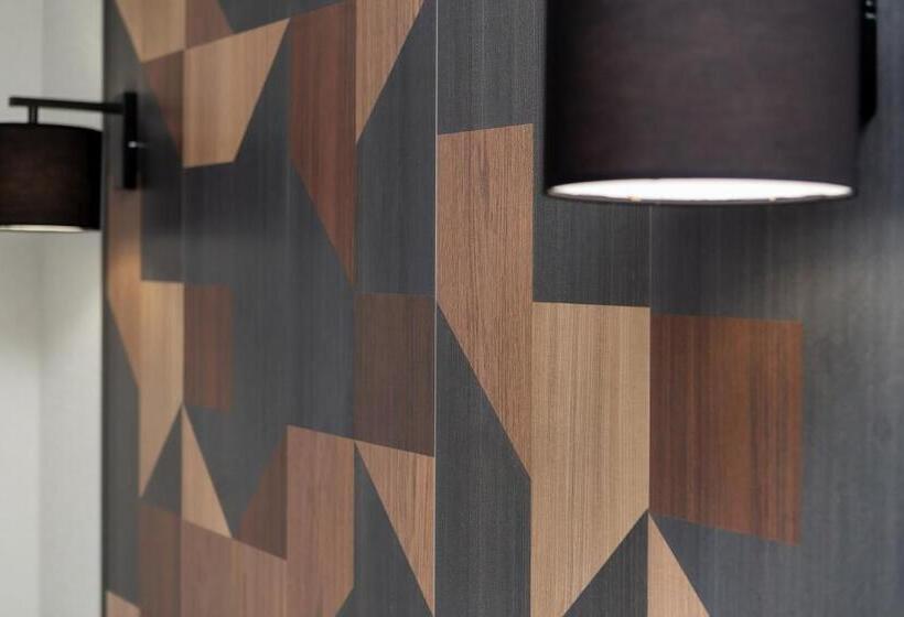 标准间, Nawigator Spa