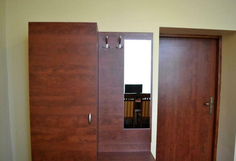 חדר סטנדרט, Noclegi Sezam