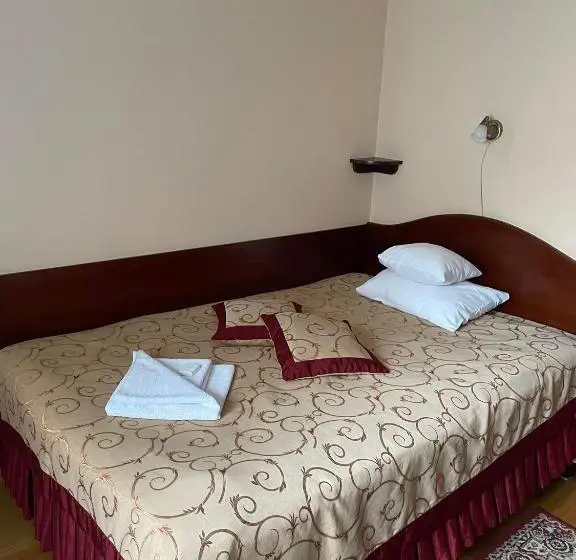 اتاق استاندارد یک نفره, Pensjonat Szach