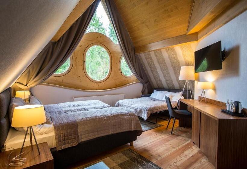 اتاق لوکس چهار تخته, Villa Belweder