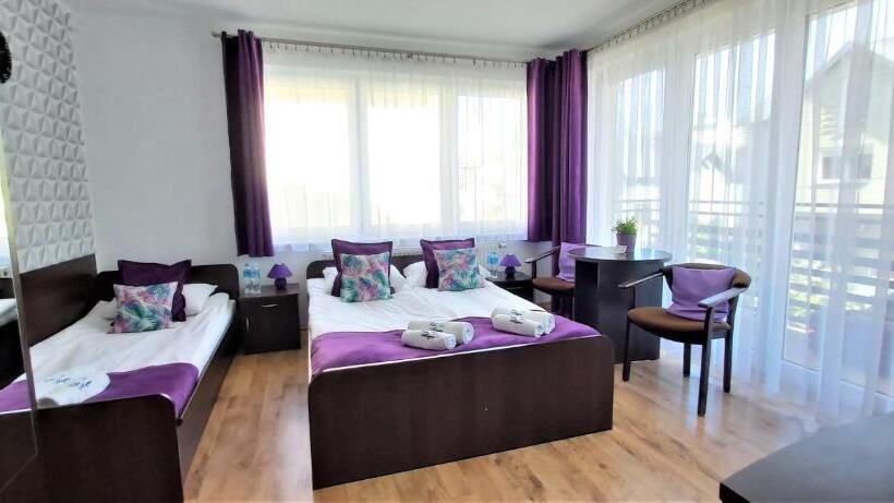 اتاق استاندارد سه نفره, Villa Magna