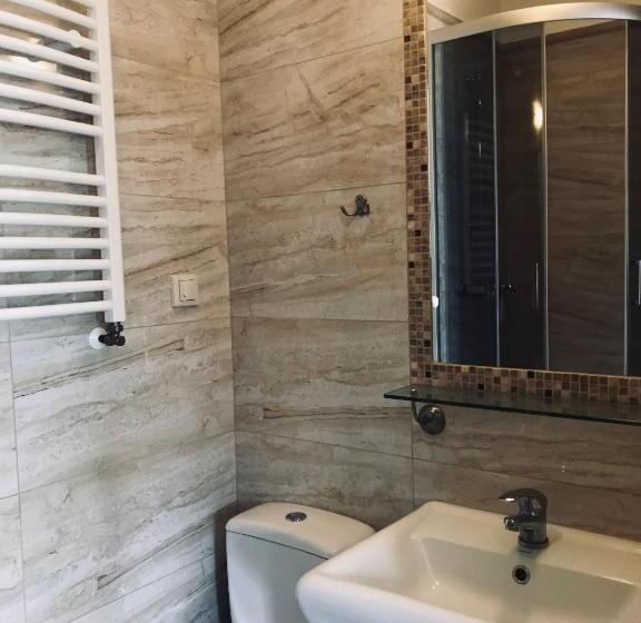 اتاق استاندارد با چشمانداز باغ, Willa A.d.1894