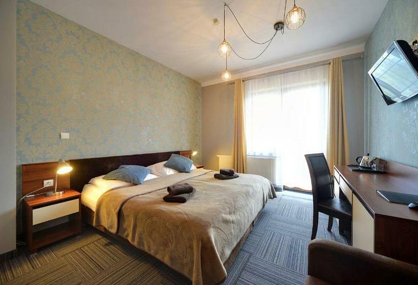 חדר סטנדרט, Willa Petrus