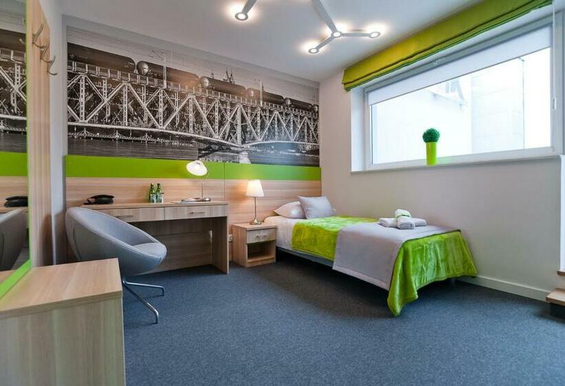 غرفة قياسية فردية, Green Hotel Płock