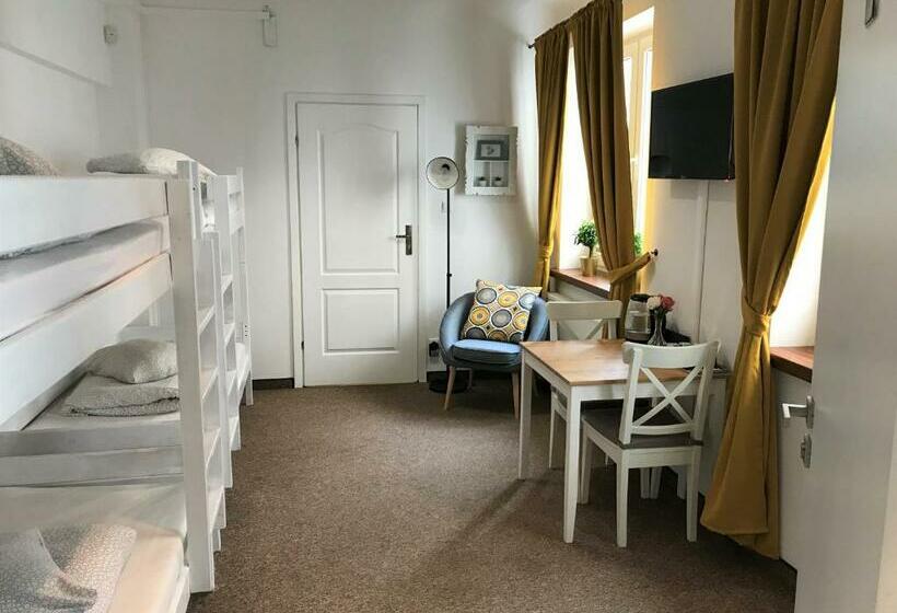 Четырехместный Номер Стандарт, Hostel Coco