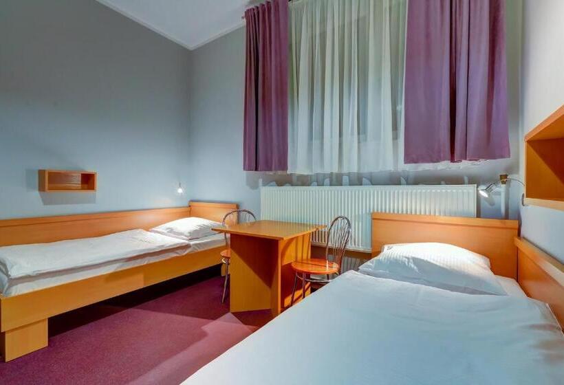 اتاق استاندارد, Hostel Evotel