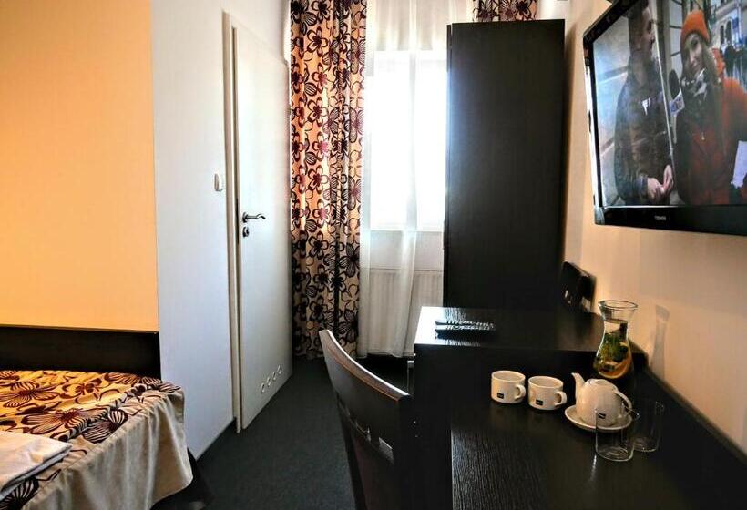 اتاق سوپریور, Hostel Evotel