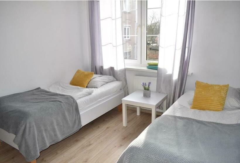 اتاق استاندارد, Hostel Przed świtem