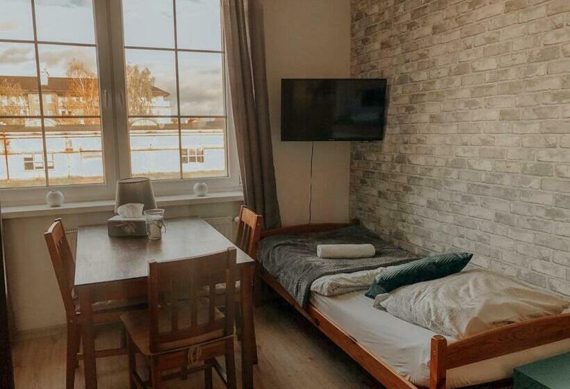 Номер Стандарт Трехместный, Hostel Przed świtem