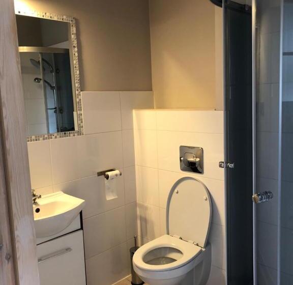 اتاق استاندارد یک نفره, Hostel Przed świtem