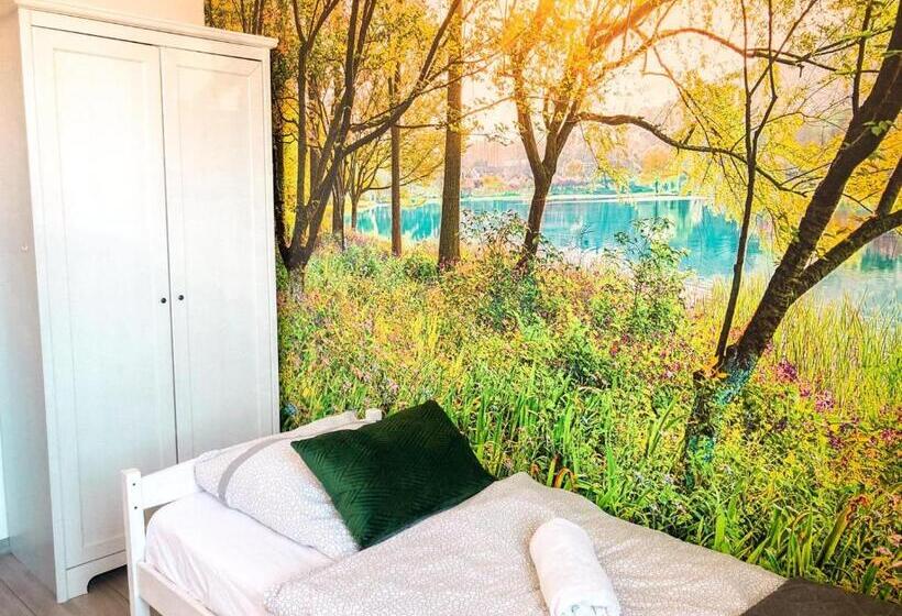 آپارتمان 2 خوابه, Hostel Przed świtem