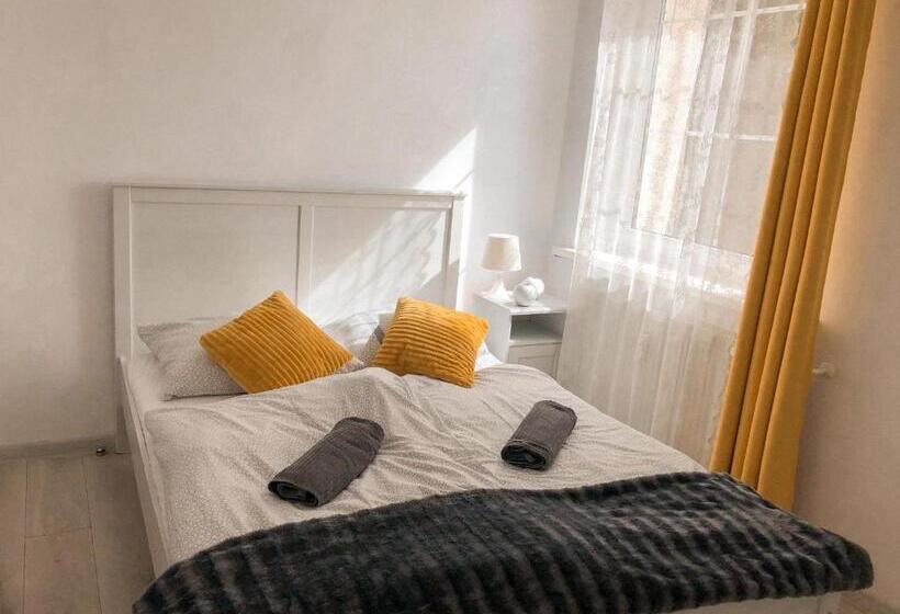 Апартаменты 1 Спальня, Hostel Przed świtem