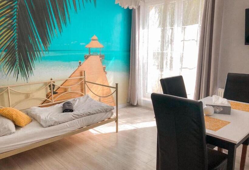 آپارتمان 1 خوابه, Hostel Przed świtem
