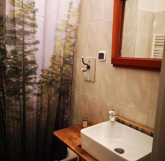 חדר סטנדרט לארבעה, Agroturystyka  żabi Dołek