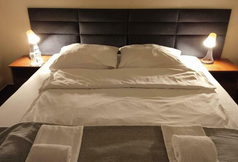 اتاق استاندارد یک نفره, Centrum Konferencyjne Sułtan