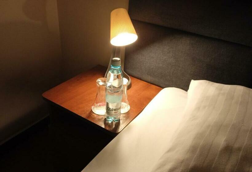 اتاق استاندارد یک نفره, Centrum Konferencyjne Sułtan