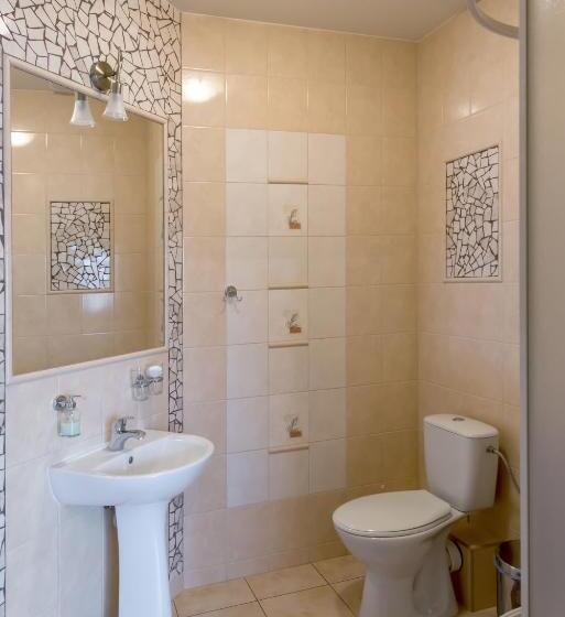 스탠다드 룸, Dworek Jolanta