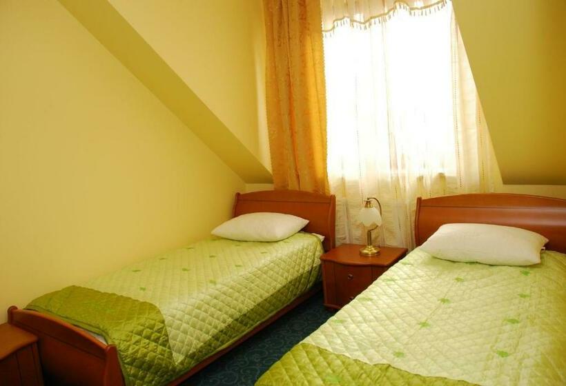 חדר סטנדרט, Hesperus