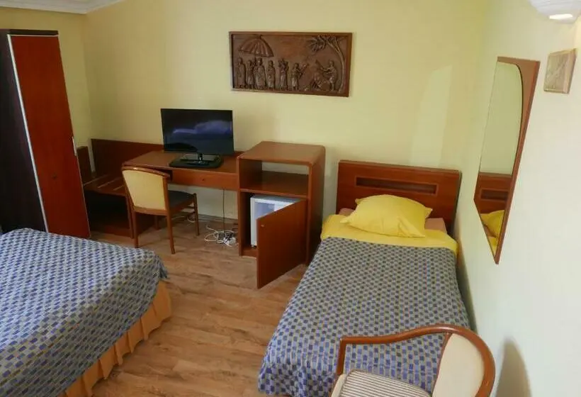 Standard-huone, Reda