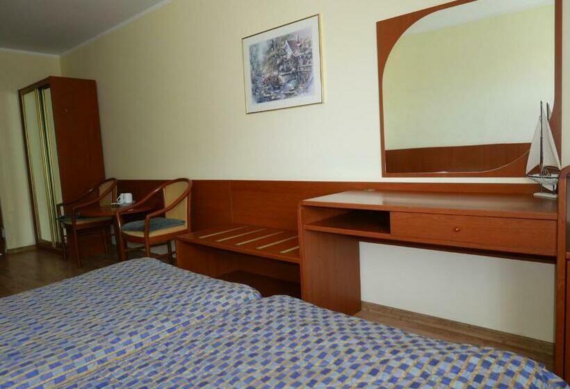 غرفة قياسية, Reda