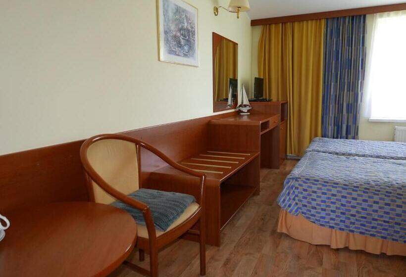 غرفة قياسية, Reda