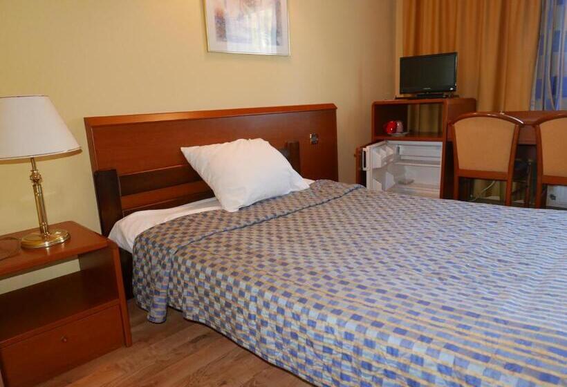 غرفة أساسية, Reda